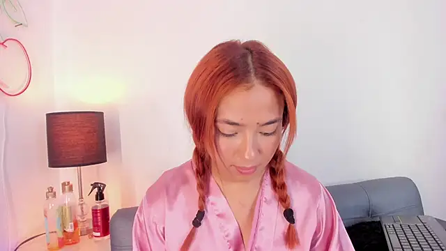 valerycolins online show from 03/07/25, 06:24