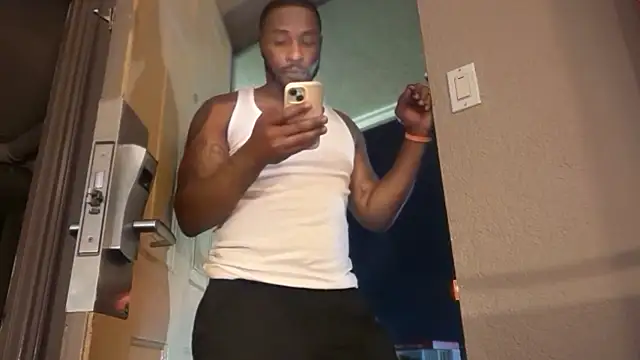 Snapshot of Stressreliever82 chatting on 09/09/25, 06:02 Stressreliever82 online show from 09/09/25, 06:02