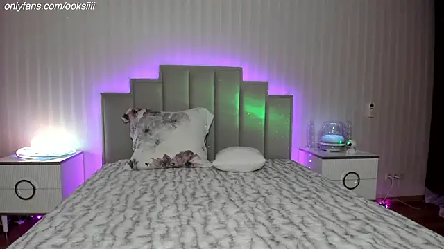 ooksiiii online show from 01/12/26, 07:52