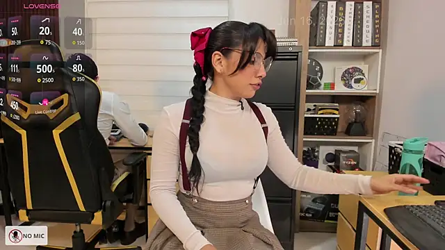 Office Naughty Girl online show from 06/16/26, 08:44