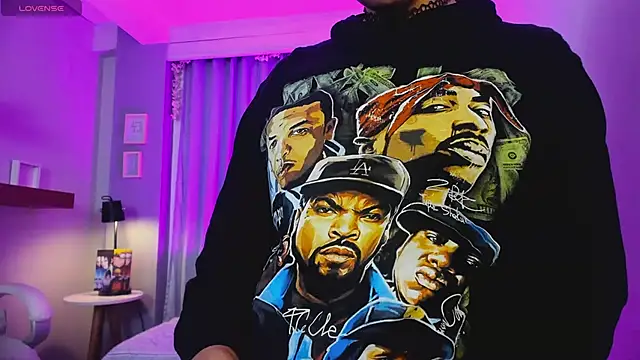 CoralineRicce  online show from 01/20/25, 05:26