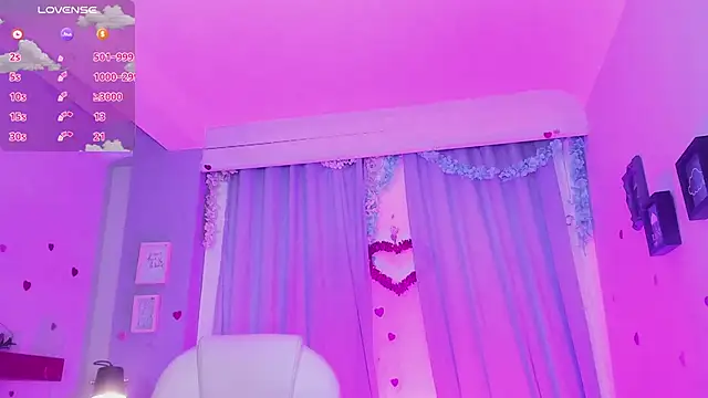 CoralineRicce  online show from 03/11/25, 05:38