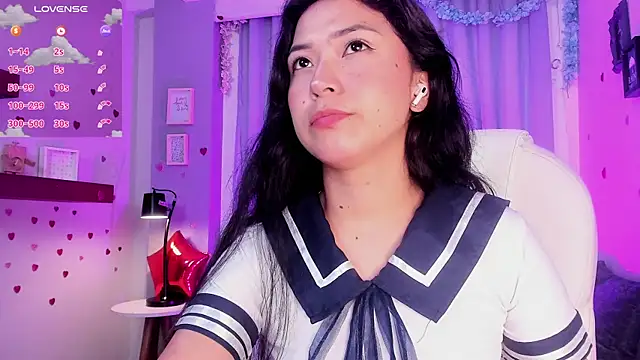 CoralineRicce  online show from 03/14/25, 08:42