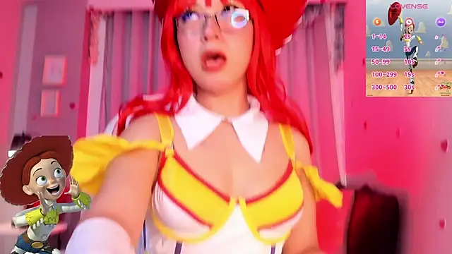 CoralineRicce  online show from 03/18/25, 07:52