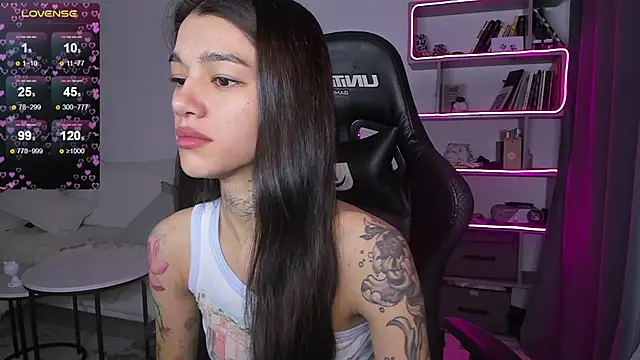 vinkitinkii online show from 01/01/25, 06:15