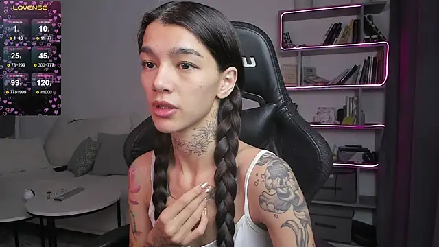 vinkitinkii online show from 01/13/25, 06:49