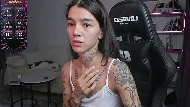 vinkitinkii online show from 01/30/25, 09:36