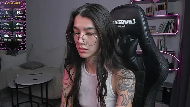 vinkitinkii online show from 02/27/25, 09:43