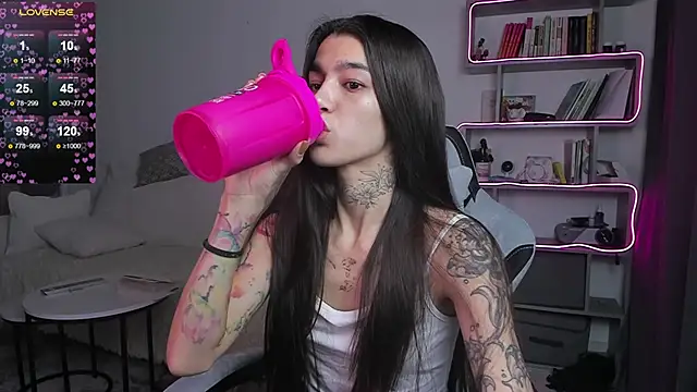 vinkitinkii online show from 03/20/25, 06:08