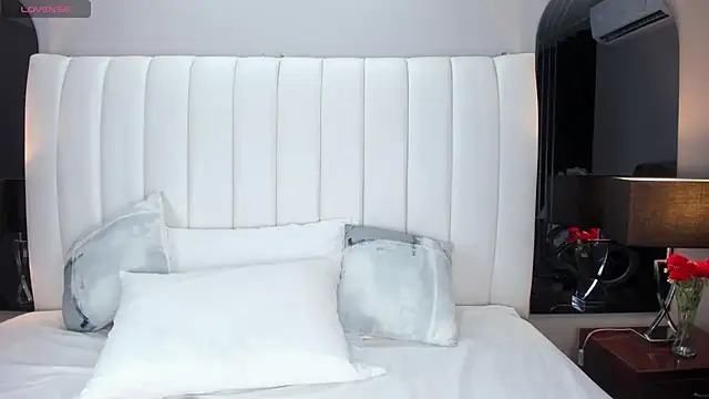 MelanieKlaus online show from 02/22/25, 04:18