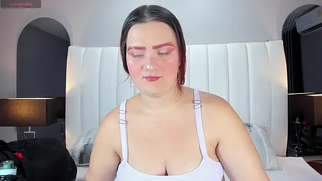 MelanieKlaus online show from 03/22/25, 04:14