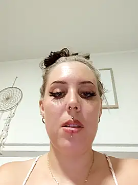 Snapshot of Provocunt chatting on 09/30/25, 07:02 Provocunt online show from 09/30/25, 07:02