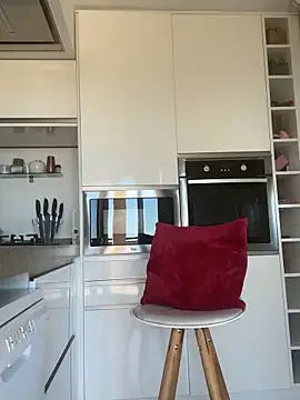 petrouchkaaa  online show from 09/11/25, 08:36