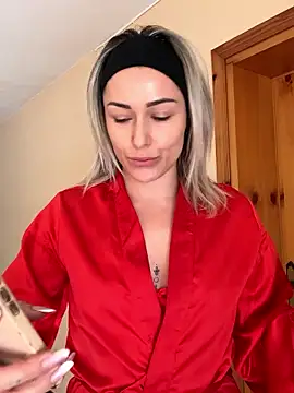 petrouchkaaa  online show from 01/18/26, 09:35