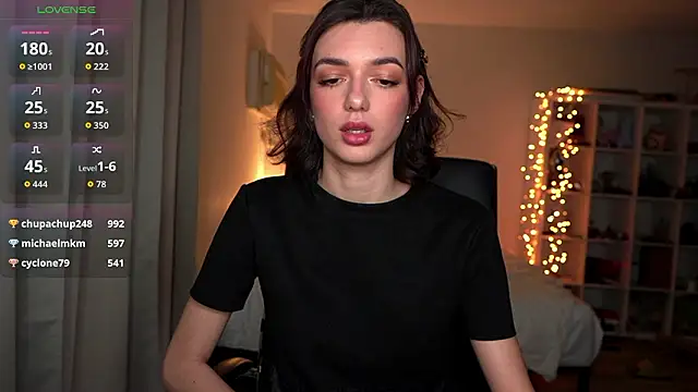 olivia jeas online show from 02/17/26, 12:18