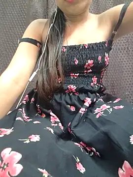 Snapshot of Roshni_98 chatting on 03/01/25, 09:18 Roshni 98 online show from 03/01/25, 09:18