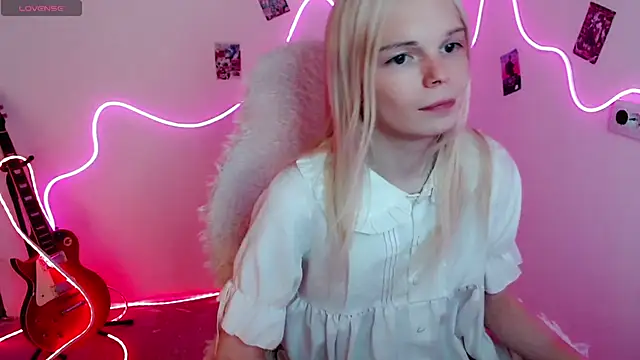 Emily Nyaffee online show from 09/09/25, 12:37