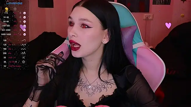 Amanda Tender online show from 02/18/25, 10:25