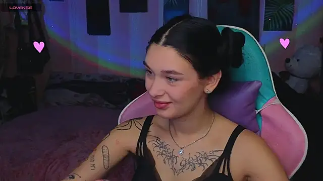 Amanda Tender online show from 09/23/25, 12:24