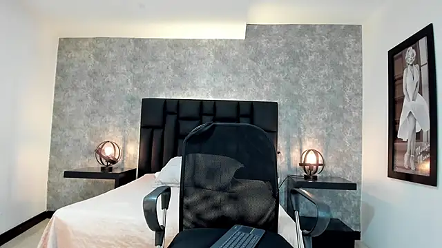 lhiamfit online show from 12/14/24, 05:36