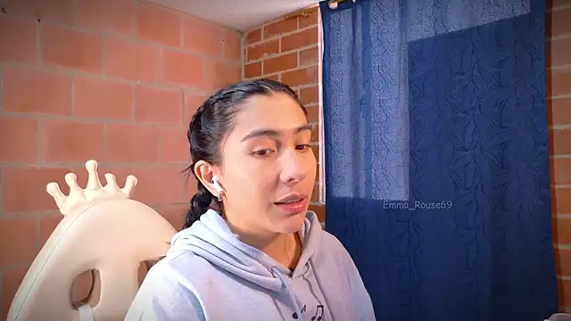 emma rouse69 online show from 10/17/25, 02:19