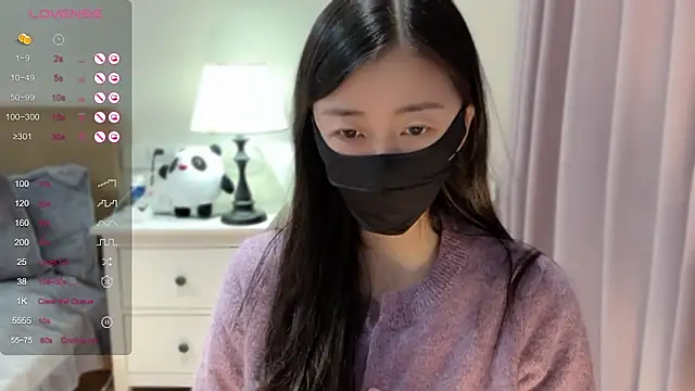 A-xena online show from 02/08/25, 01:44