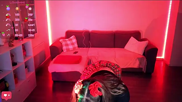 PetiteAngel666 online show from 11/09/25, 02:10