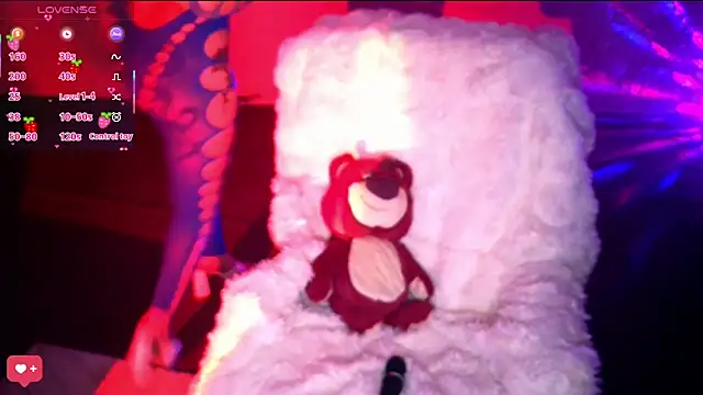 PetiteAngel666 online show from 11/27/25, 08:44