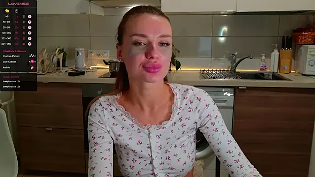 MissLovex online show from 11/05/25, 04:01