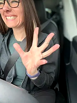 LadyLena1 online show from 11/11/25, 07:14