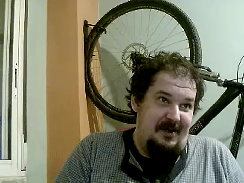 Snapshot of porkorossy chatting on 12/15/24, 06:48 porkorossy online show from 12/15/24, 06:48