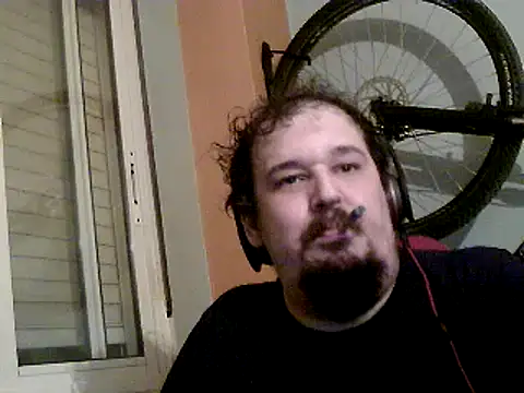 Snapshot of porkorossy chatting on 12/22/24, 01:45 porkorossy online show from 12/22/24, 01:45