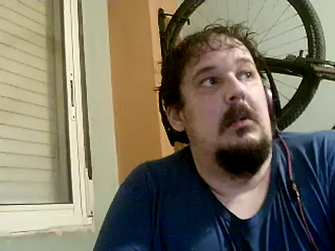 Snapshot of porkorossy chatting on 01/05/25, 01:35 porkorossy online show from 01/05/25, 01:35