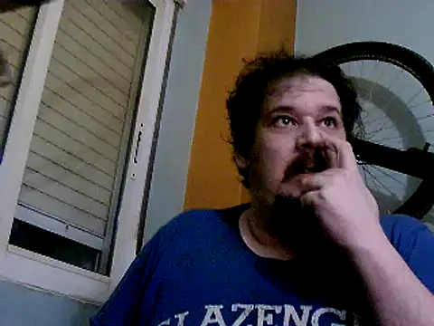 Snapshot of porkorossy chatting on 01/11/25, 09:36 porkorossy online show from 01/11/25, 09:36