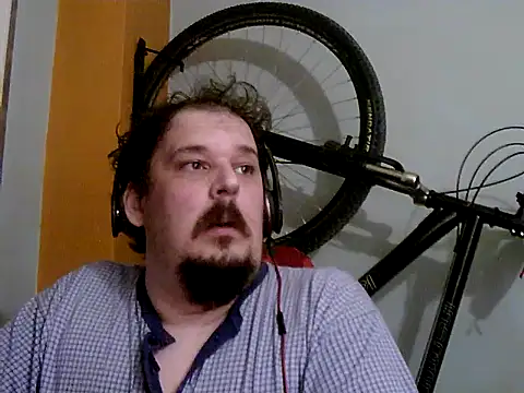 Snapshot of porkorossy chatting on 01/19/25, 02:15 porkorossy online show from 01/19/25, 02:15