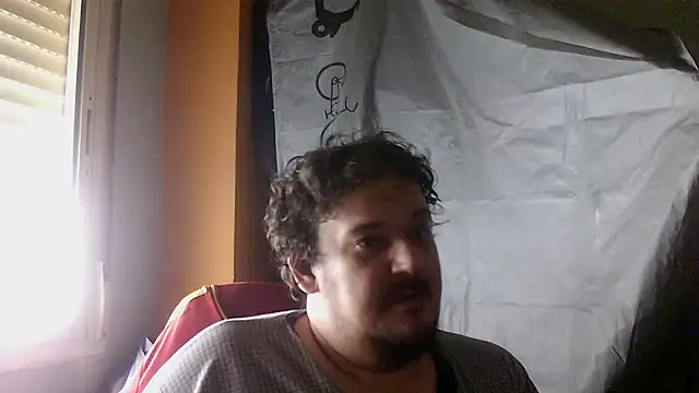 porkorossy online show from 11/19/25, 10:48