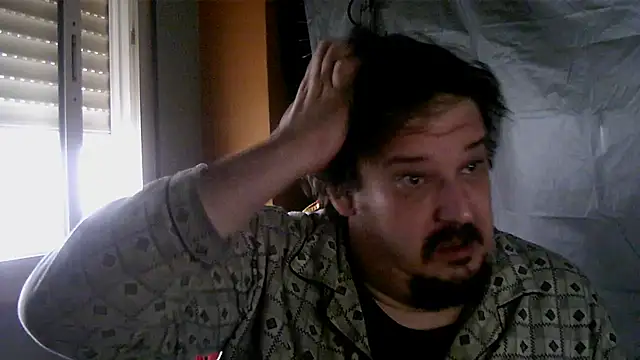 porkorossy online show from 12/15/25, 08:51