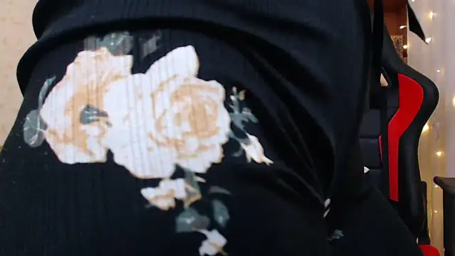 JuicyJess online show from 01/03/25, 11:01