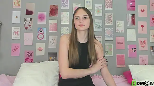 Snapshot of little_radiant_sun chatting on 03/10/25, 04:25 little radiant sun online show from 03/10/25, 04:25