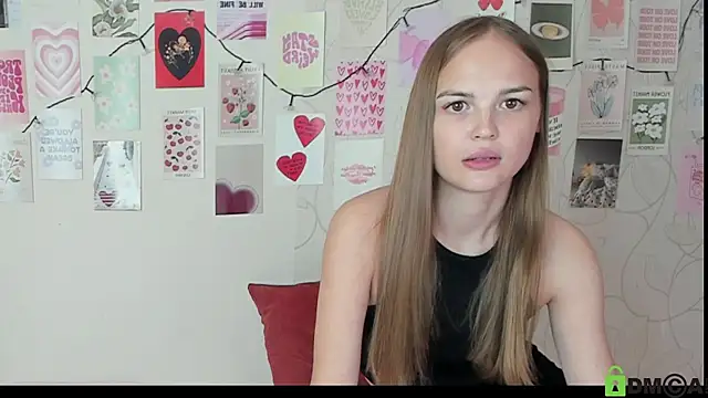 Snapshot of little_radiant_sun chatting on 09/30/25, 10:31 little radiant sun online show from 09/30/25, 10:31