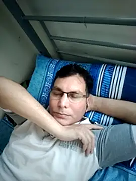 ZIMMY25 online show from 05/02/26, 02:33