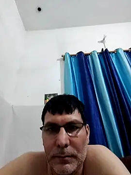 ZIMMY25 online show from 06/23/26, 07:34