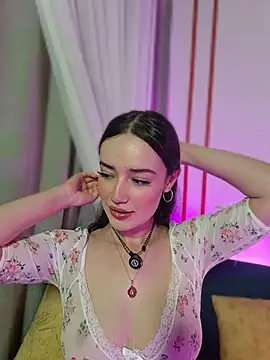 Kate Amaretto  online show from 04/07/26, 01:50