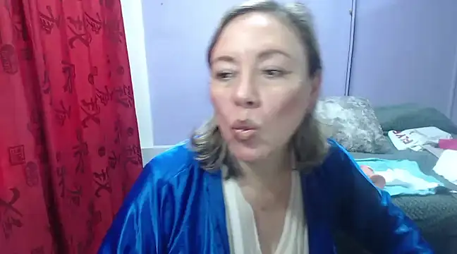 Snapshot of BRENDA_SEXY69 chatting on 03/11/25, 08:42 BRENDA SEXY69 online show from 03/11/25, 08:42