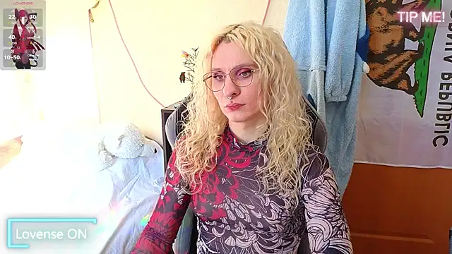 Lori Myaf online show from 04/22/26, 02:40