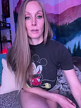 ItsDanniG online show from 02/09/26, 07:18