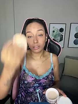 DianaHopson online show from 01/31/25, 11:13