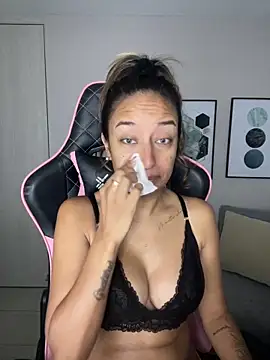 DianaHopson online show from 02/02/25, 12:02