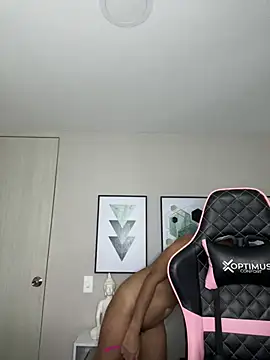 DianaHopson online show from 02/06/25, 09:32