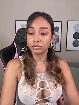 DianaHopson online show from 03/01/25, 01:29